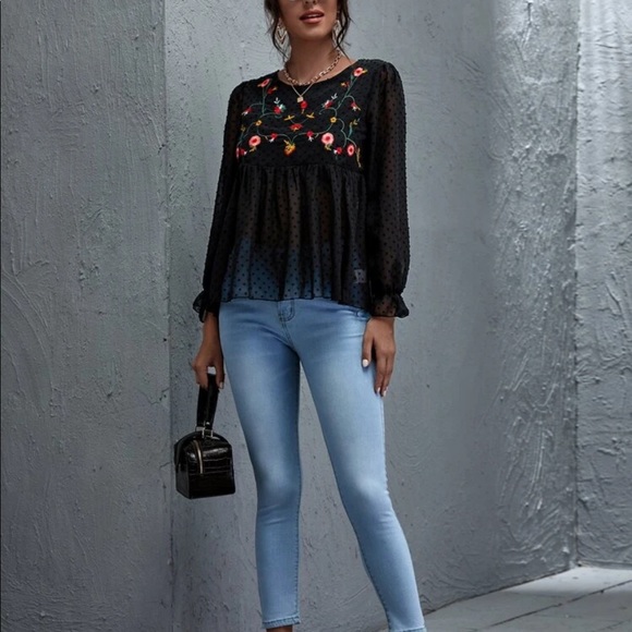 Black Swiss dot floral embroidered mesh blouse - Picture 5 of 8